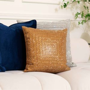 Madison&#x20;Avenue&#x20;Pillow