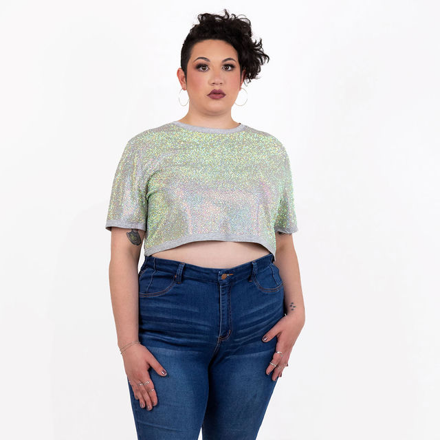 Strass Rhinestone Crop Top lifestyle image Strass Rhinestone Crop Top lifestyle image